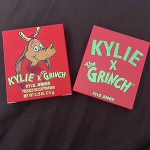 NWT Kylie Pressed Blush Powder in Pink. From Kylie Cosmetics Grinch Collection